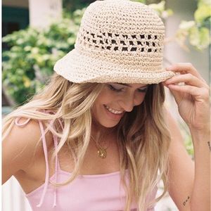 UO Emma Straw Bucket Hat